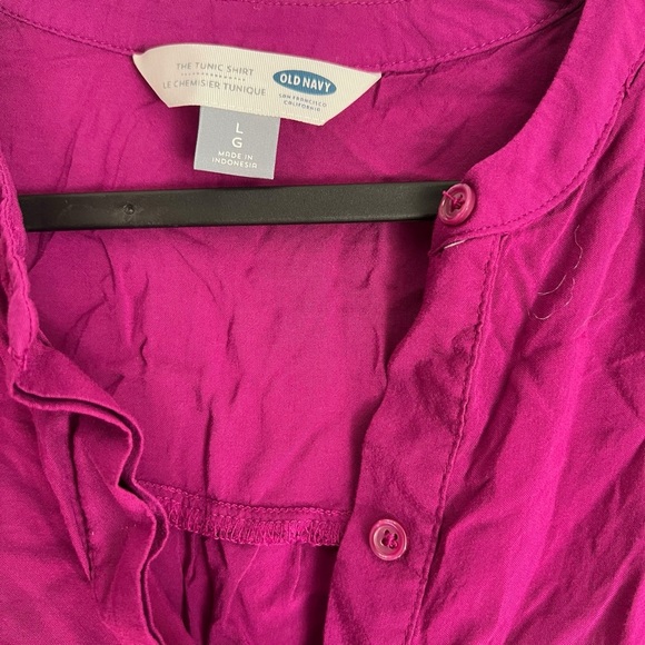 2/$15 Old Navy Large Fuschia Purple long sleeve quarter button down top - Picture 5 of 6